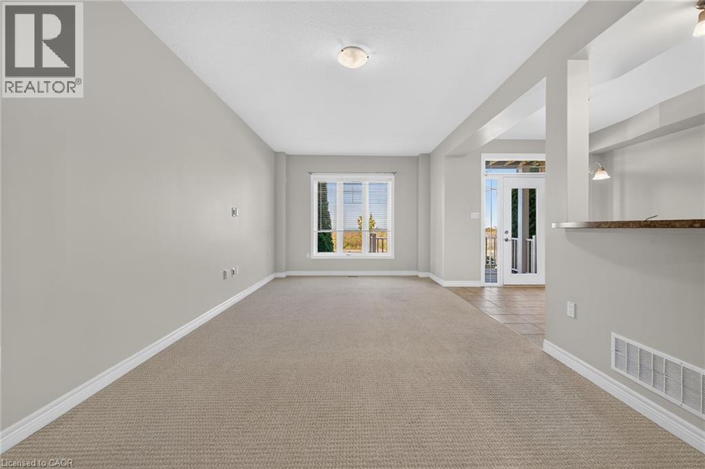 8 Lakelawn Road Unit# 22 Property Photo 10