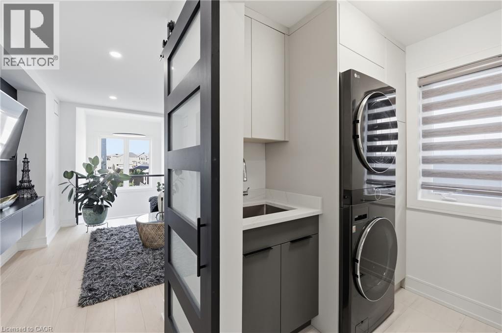 14 Bergenstein Crescent Property Photo 37