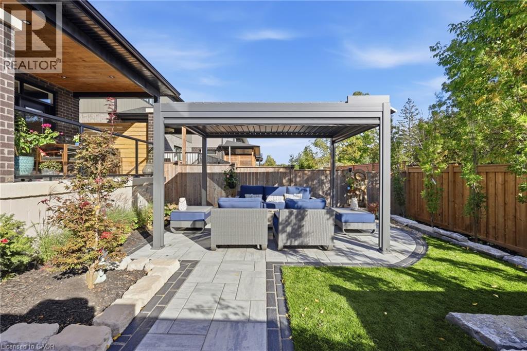 14 Bergenstein Crescent Property Photo 43