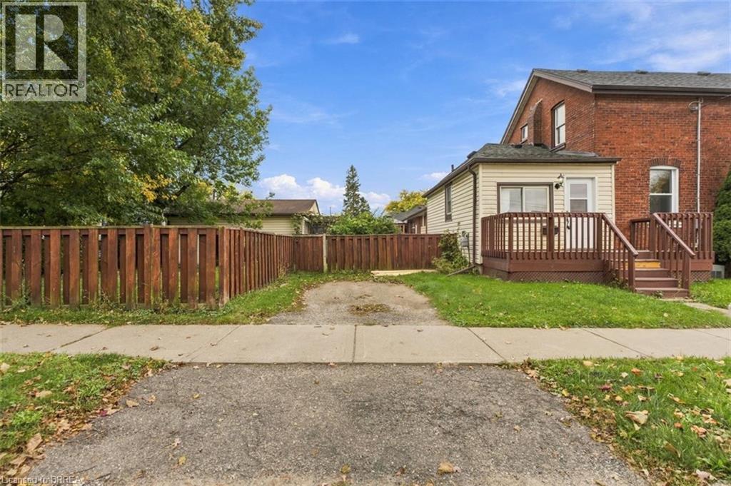 251 Rawdon Street Property Photo 4