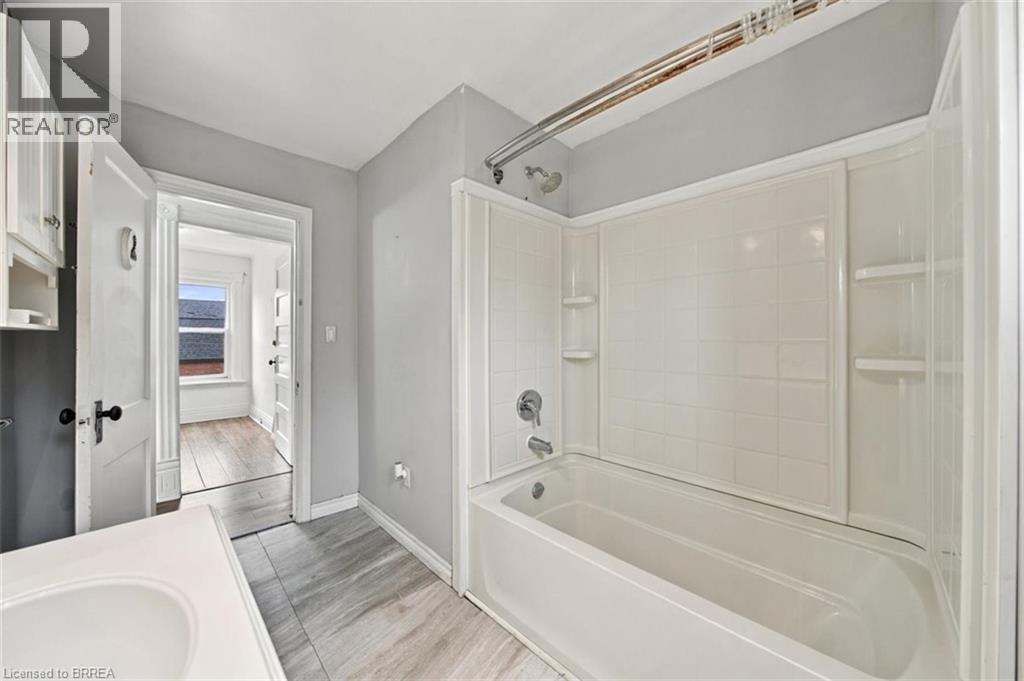 251 Rawdon Street Property Photo 25