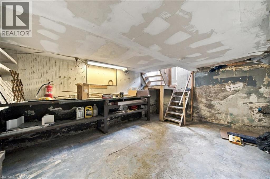 251 Rawdon Street Property Photo 31
