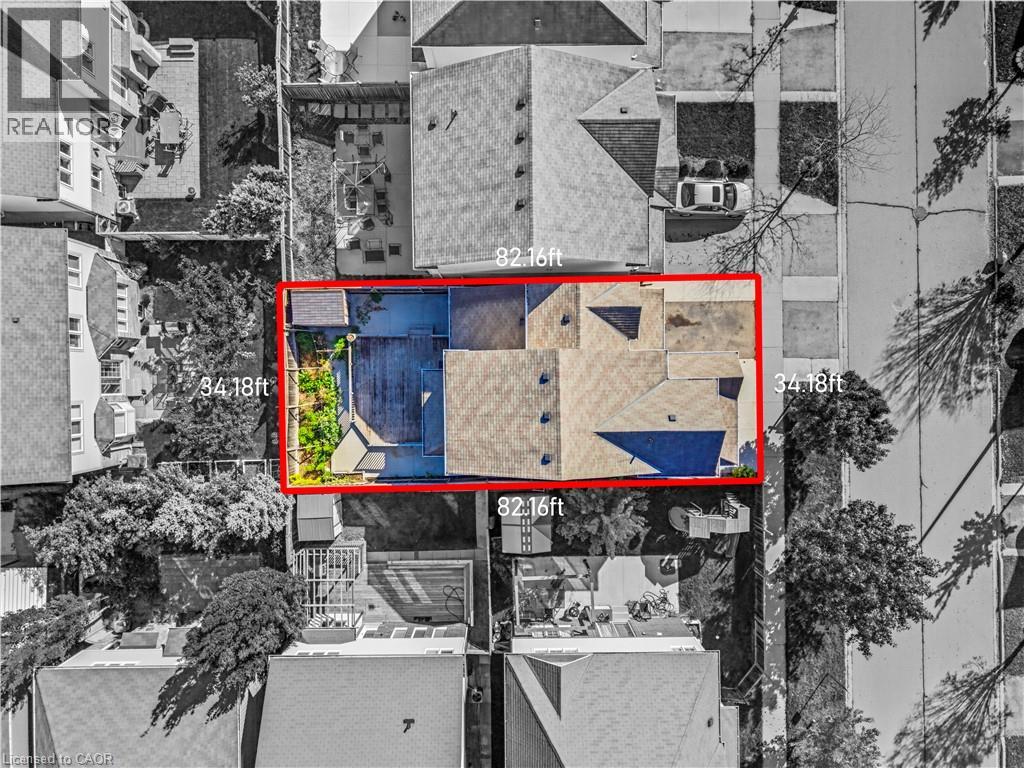 84 Holland Circle Property Photo 2