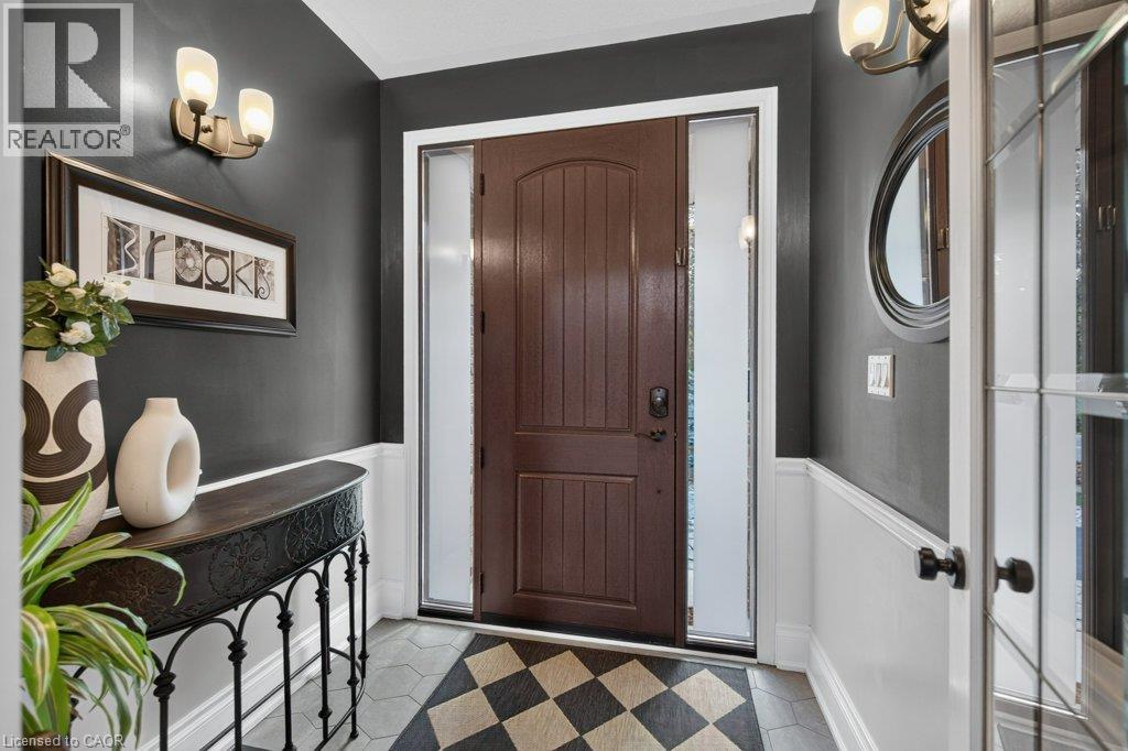 447 Golf Links Road Property Photo 4