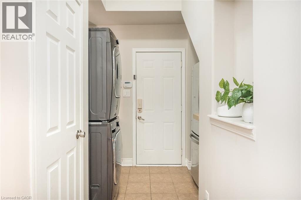 619 Snider Terrace Property Photo 21