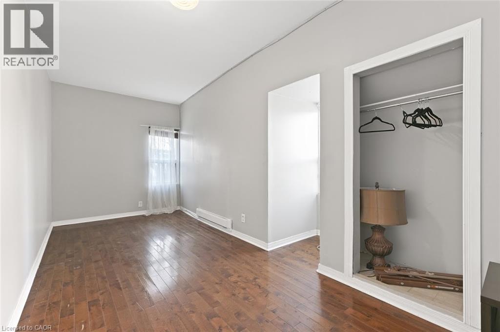 238-242 King Street E Property Photo 16