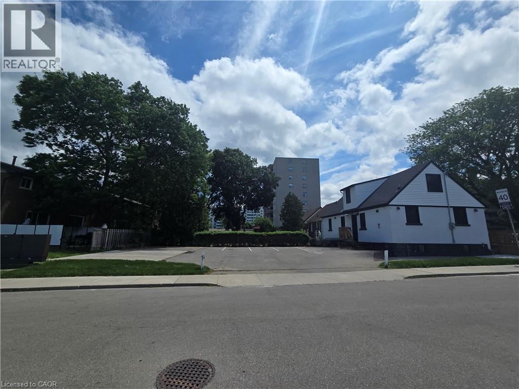 531 Queenston Road Unit# 2 Property Photo 6