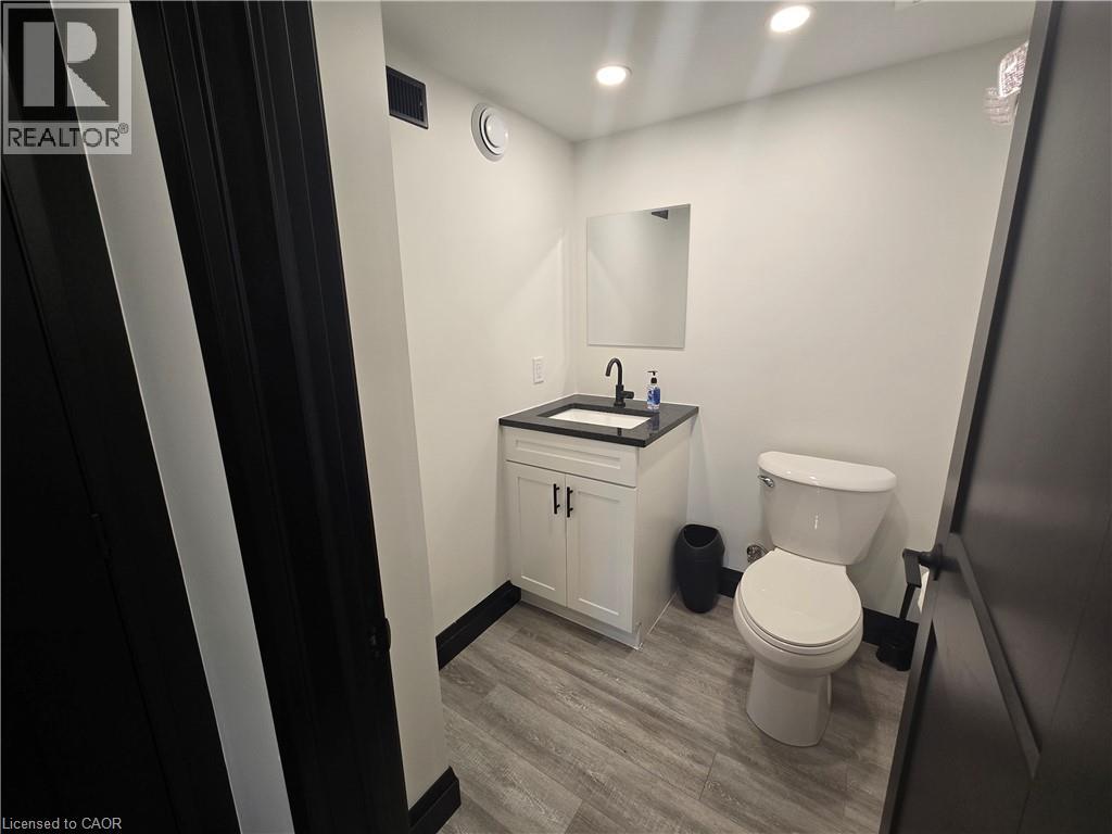 531 Queenston Road Unit# 2 Property Photo 15