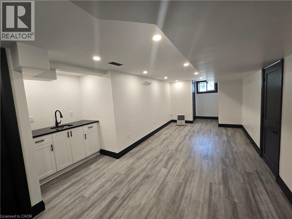 531 Queenston Road Unit# 2 Property Photo 22