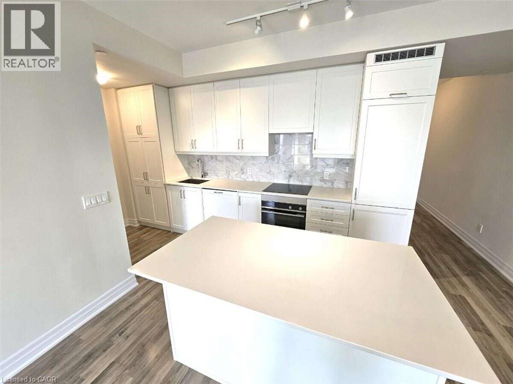 9075 Jane Street Unit# 706 Property Photo 7