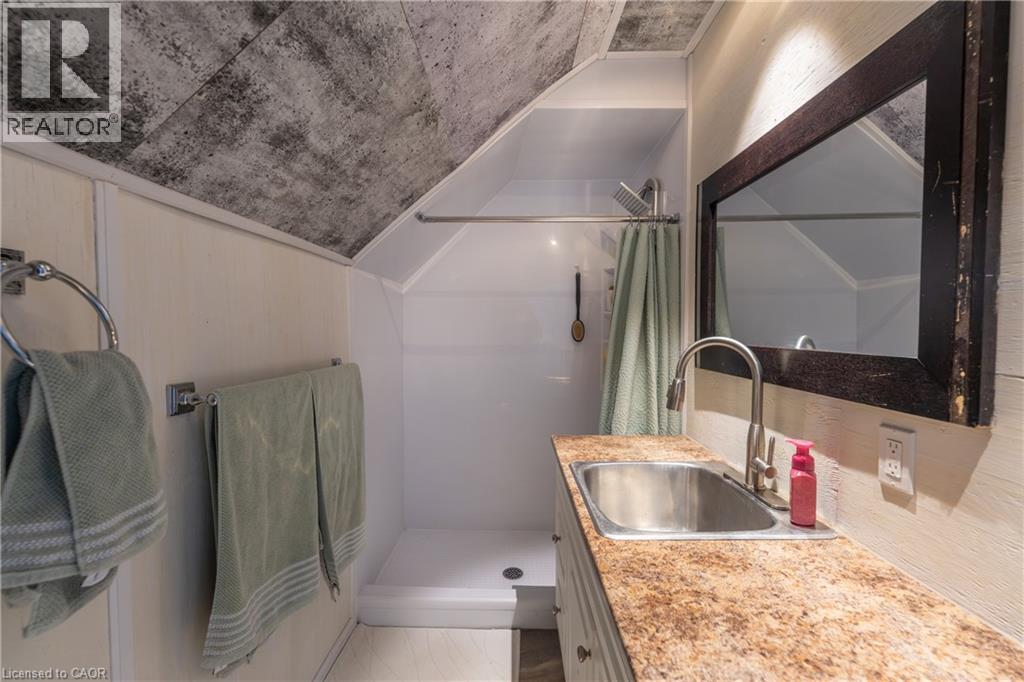 573 Canboro Road Property Photo 46