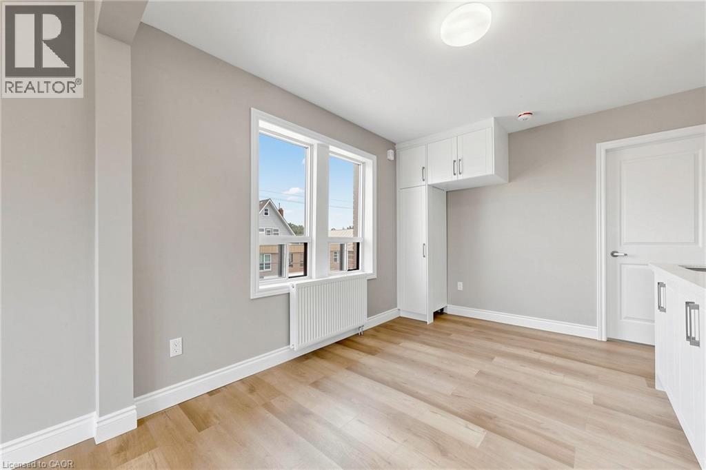 71 Sanford Avenue S Unit# Unit 8 Property Photo 10