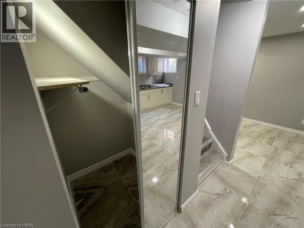 3274 Apricot Street Unit# Lower Property Photo 2