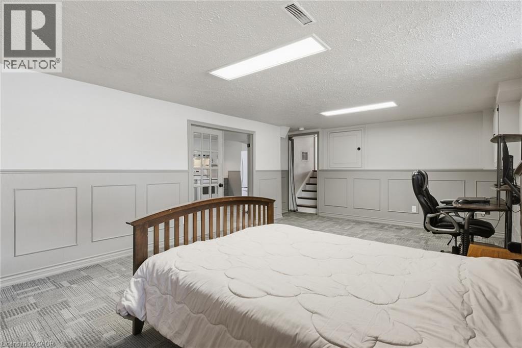 26 Alexander Avenue Property Photo 29