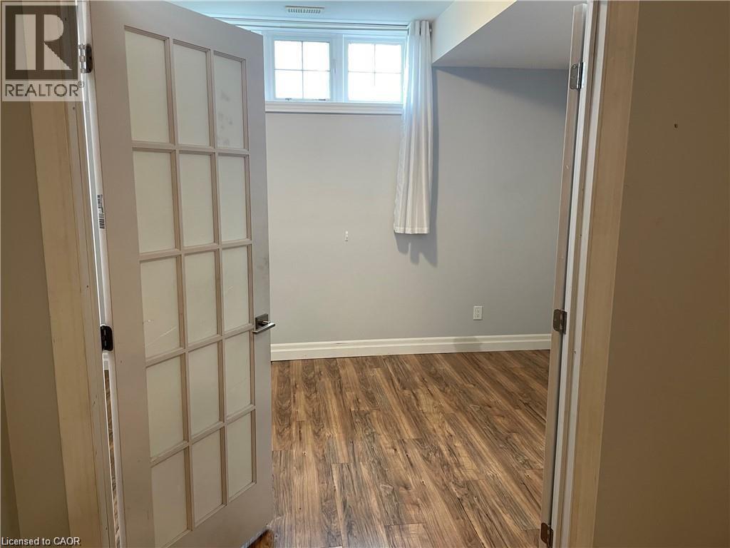523 Hamilton Drive Unit# B1 Property Photo 5
