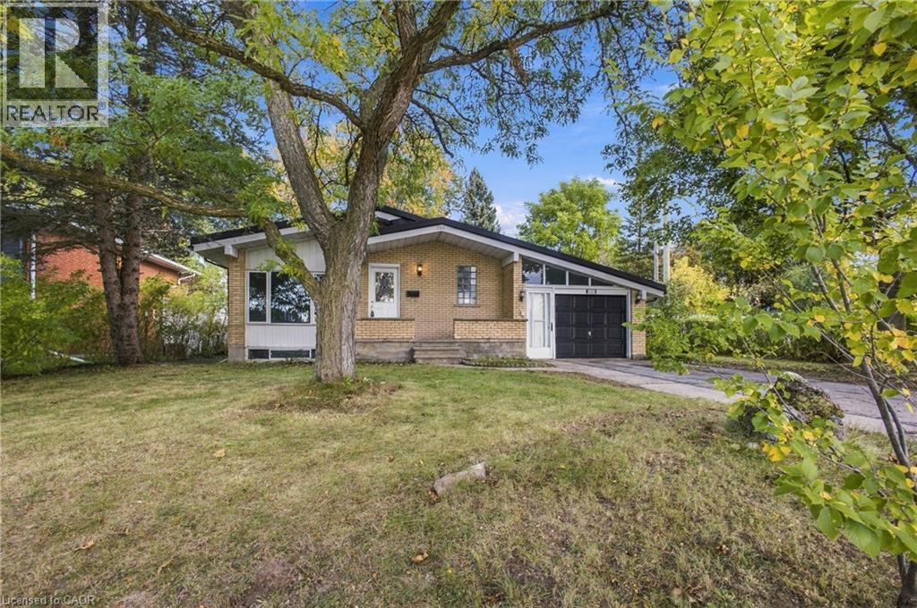 246 Hillcrest Road Property Photo 2