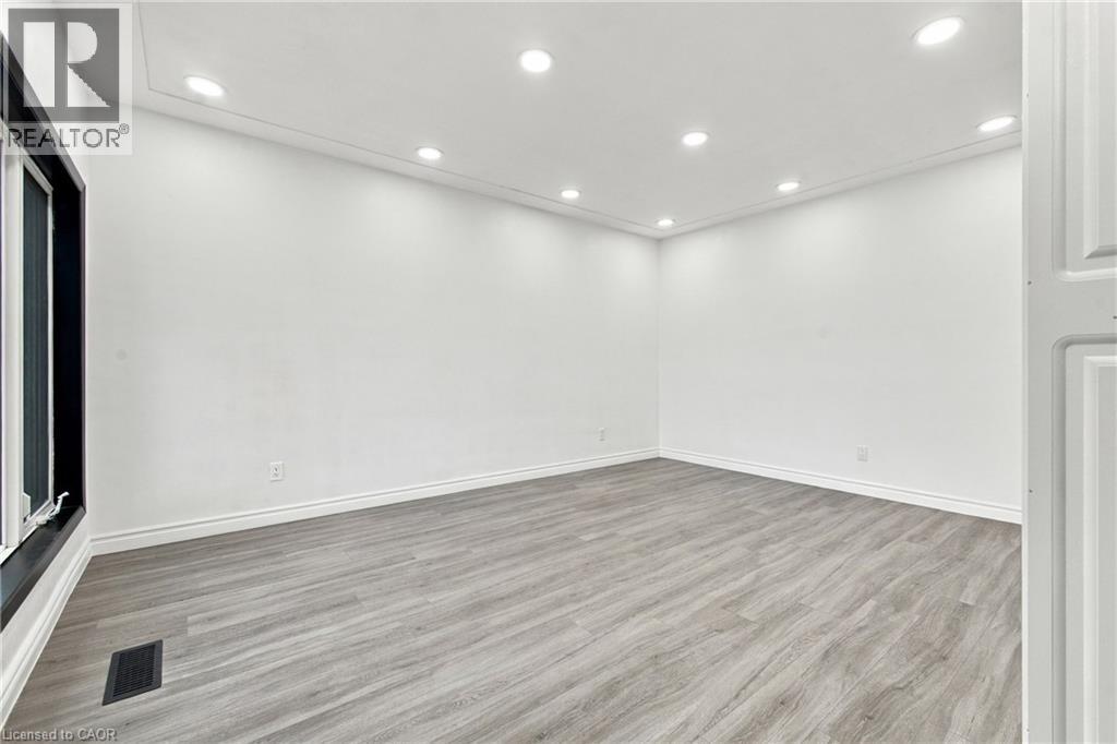 246 Hillcrest Road Property Photo 10