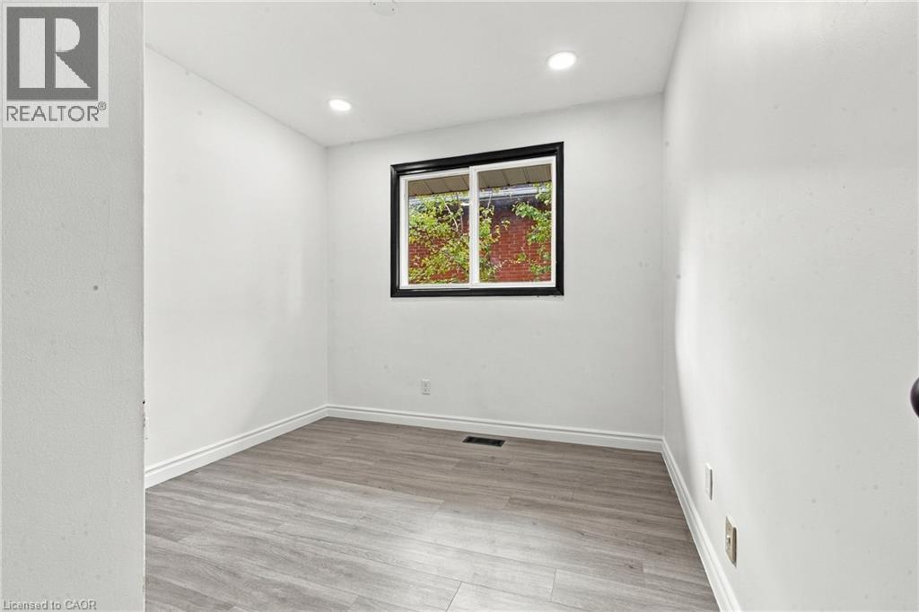 246 Hillcrest Road Property Photo 23
