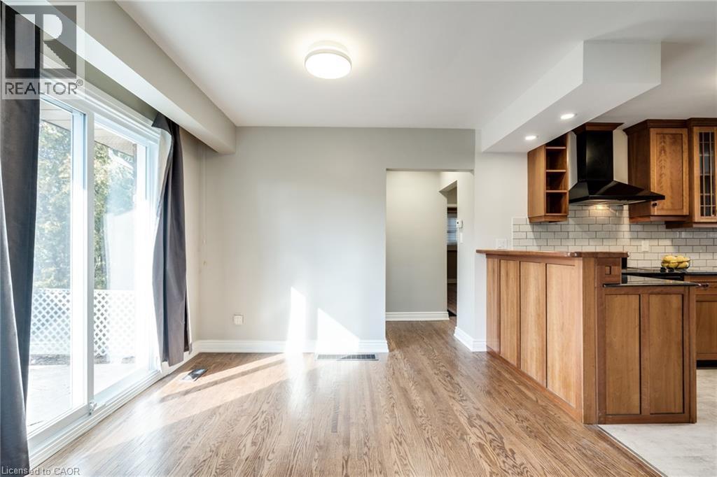 116 Mohawk Road W Property Photo 6