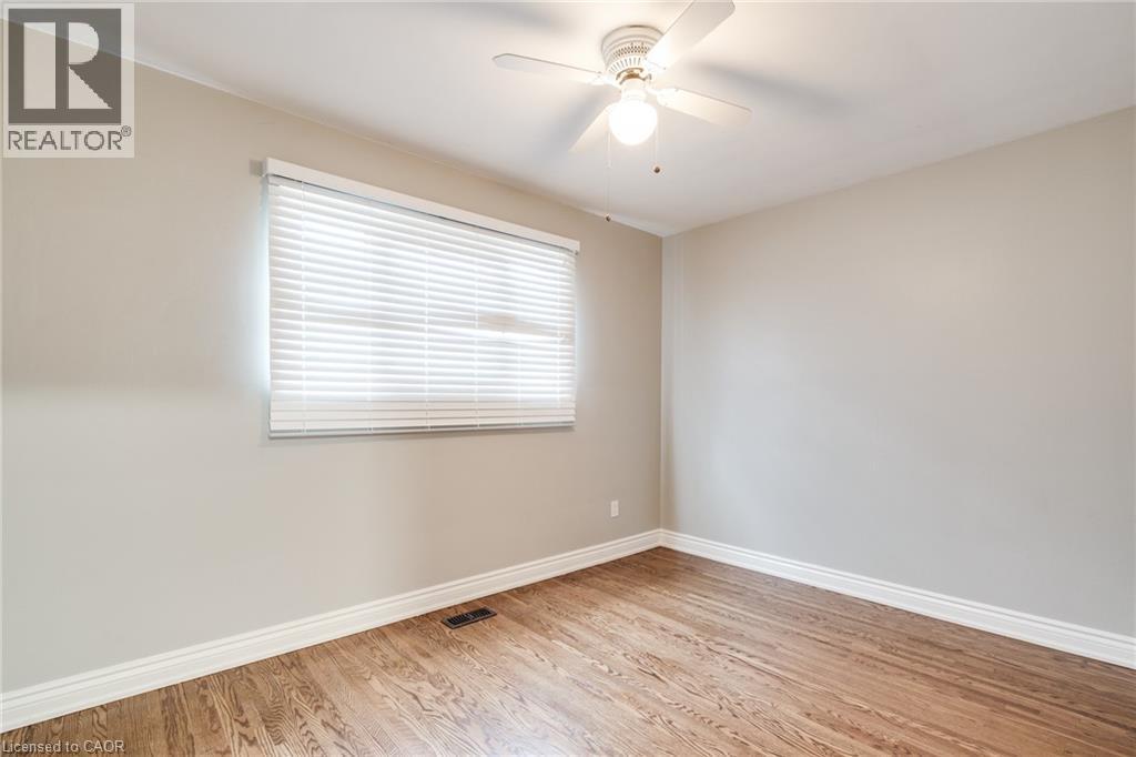 116 Mohawk Road W Property Photo 13