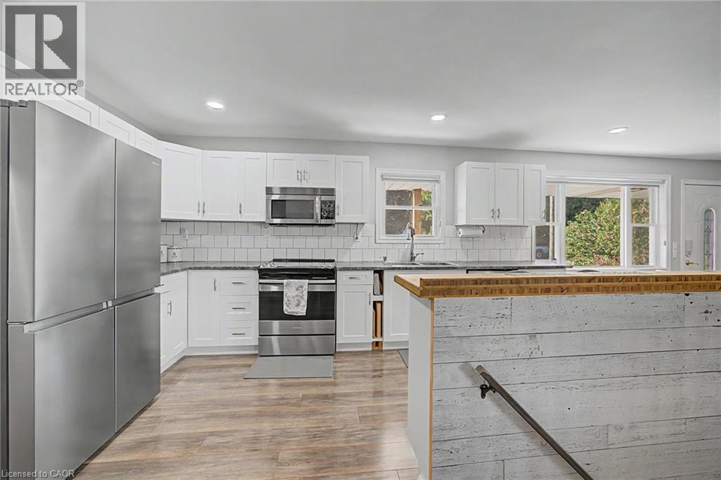 4 Fairview Street Property Photo 12