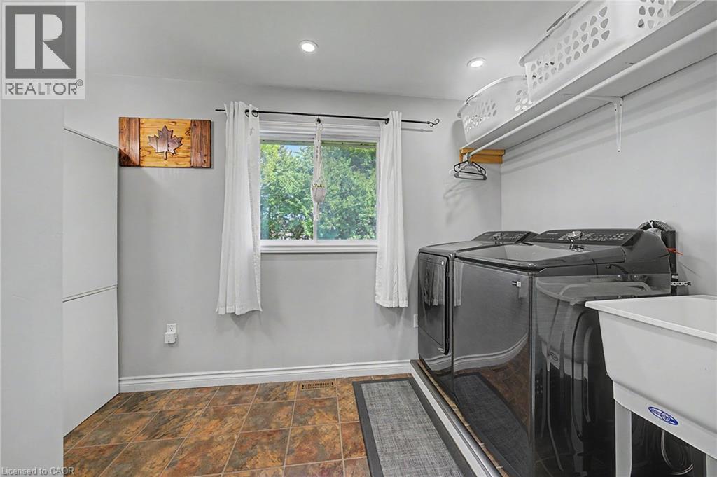 4 Fairview Street Property Photo 18
