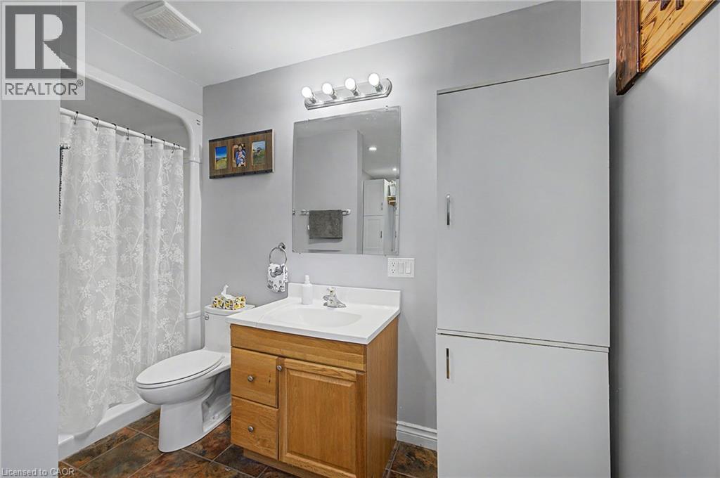 4 Fairview Street Property Photo 19
