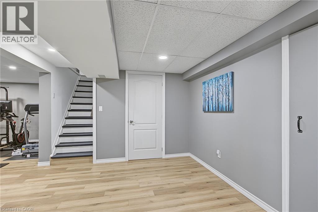 4 Fairview Street Property Photo 22