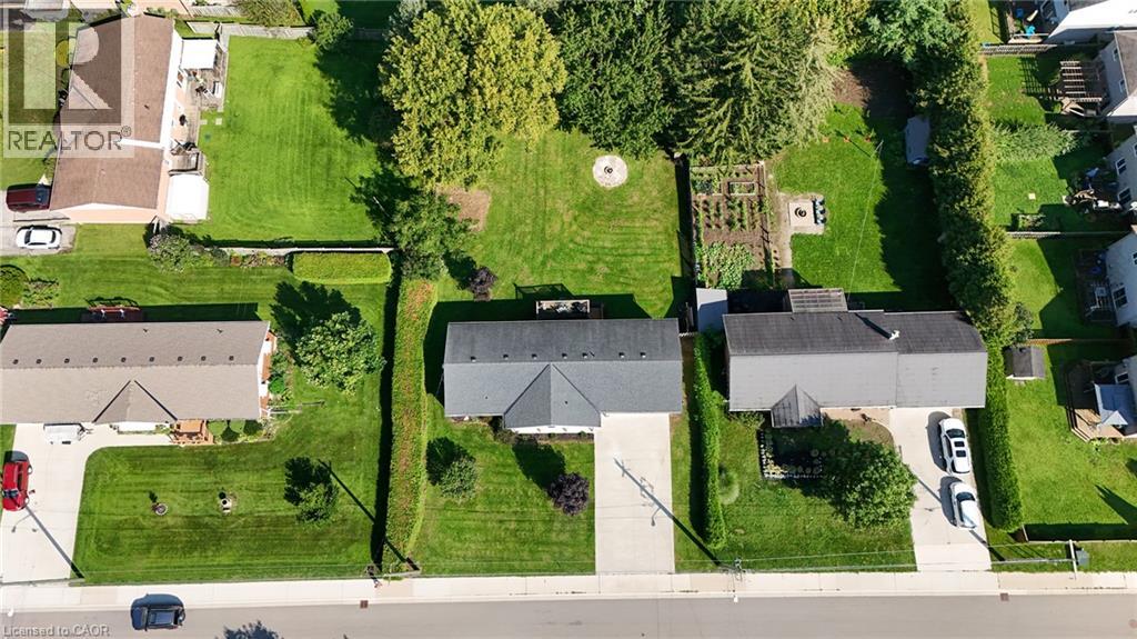 4 Fairview Street Property Photo 36