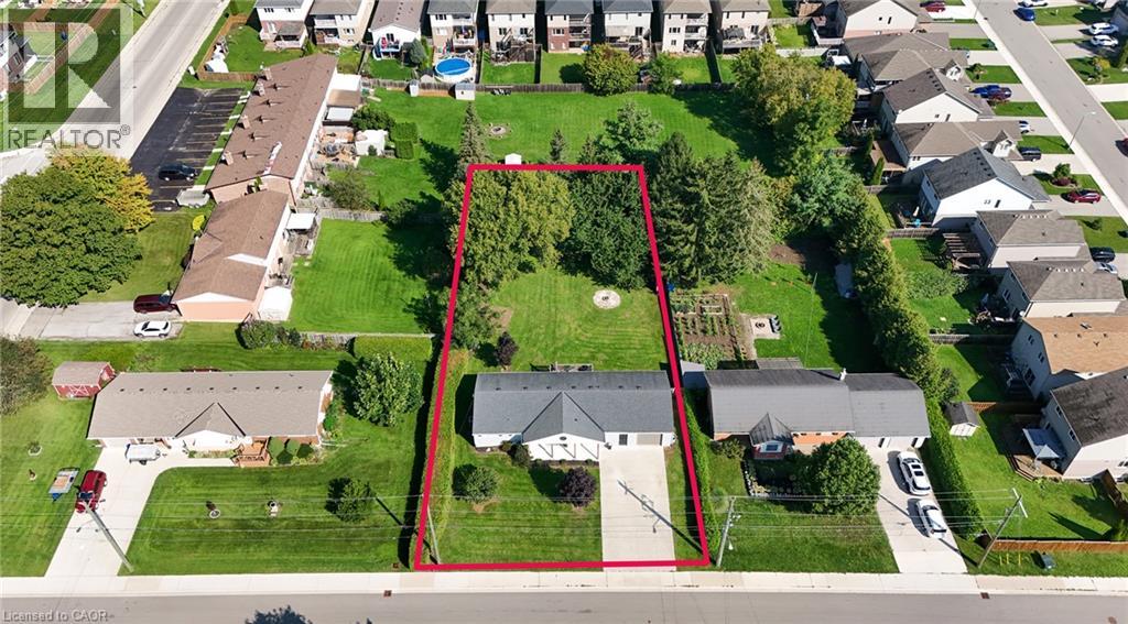 4 Fairview Street Property Photo 40