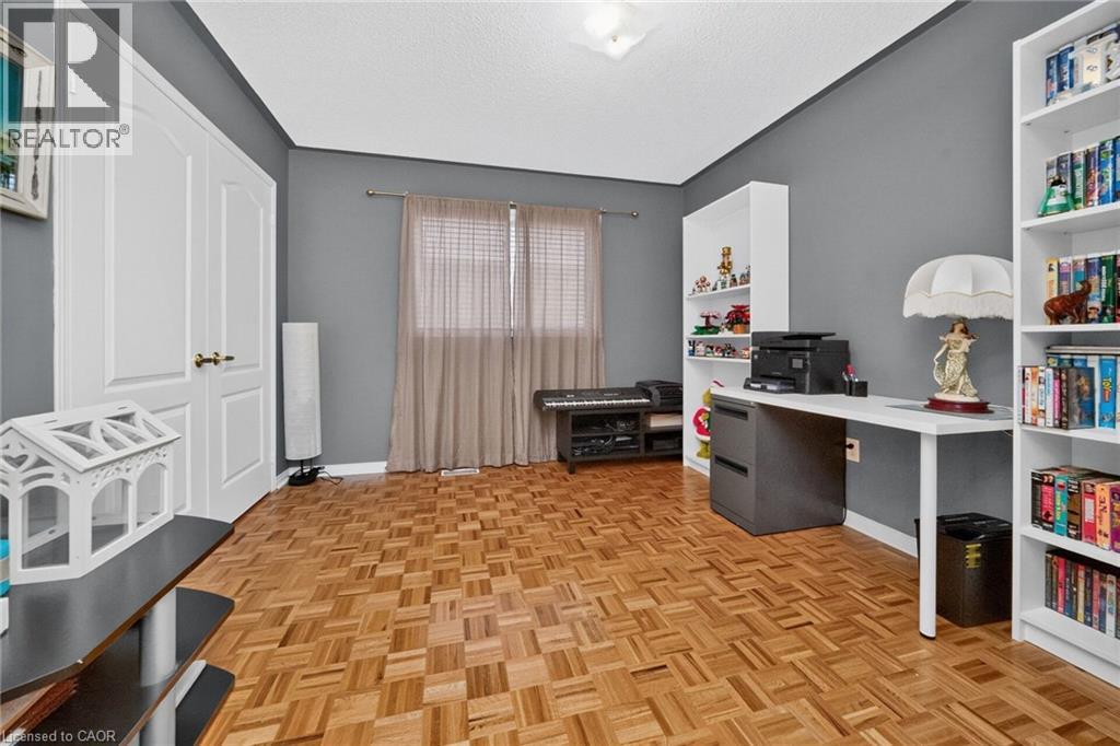 13 Dovaston Gate Property Photo 22