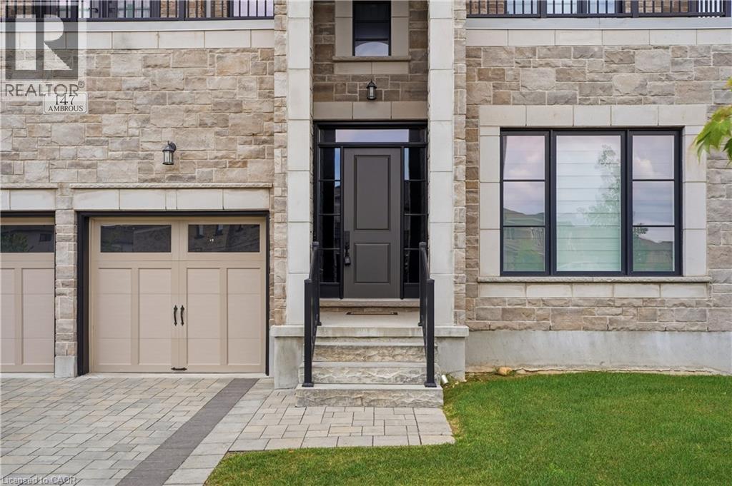 147 Ambrous Crescent Property Photo 3