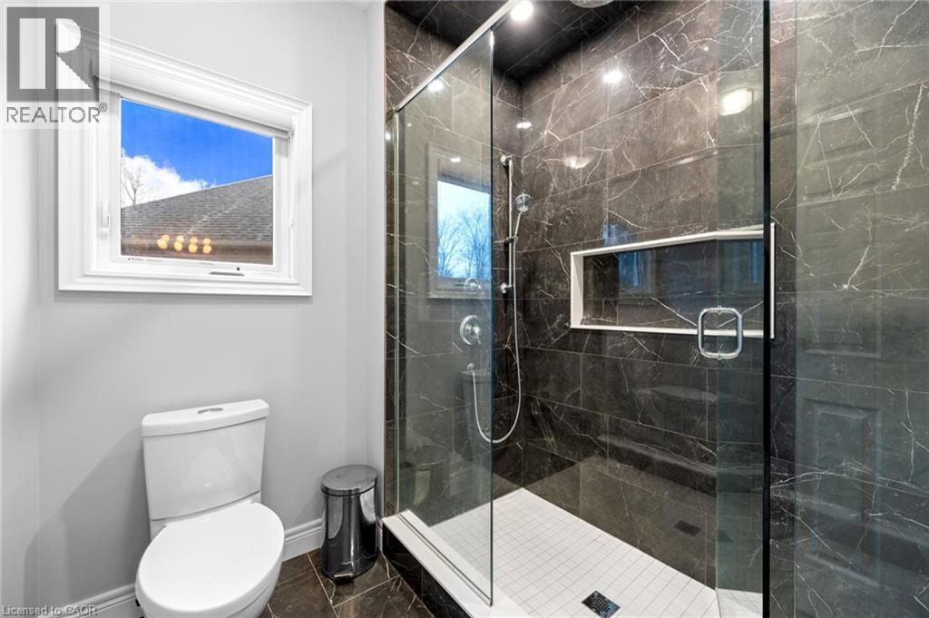 147 Ambrous Crescent Property Photo 27