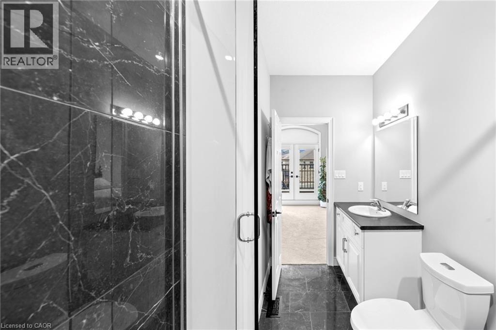 147 Ambrous Crescent Property Photo 40