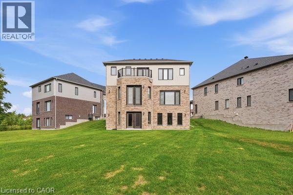 147 Ambrous Crescent Property Photo 44