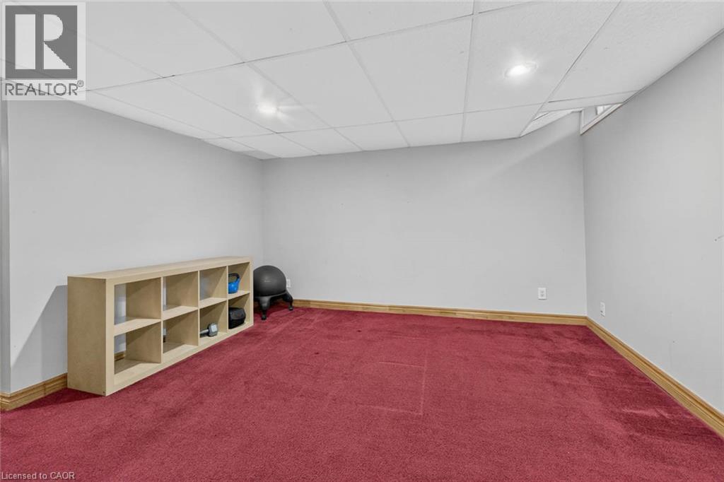 32 Primeau Avenue Property Photo 34
