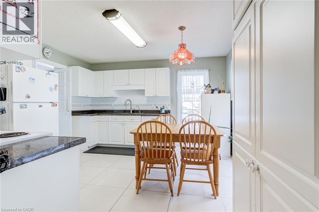 52 Pine Ridge Road Property Photo 5