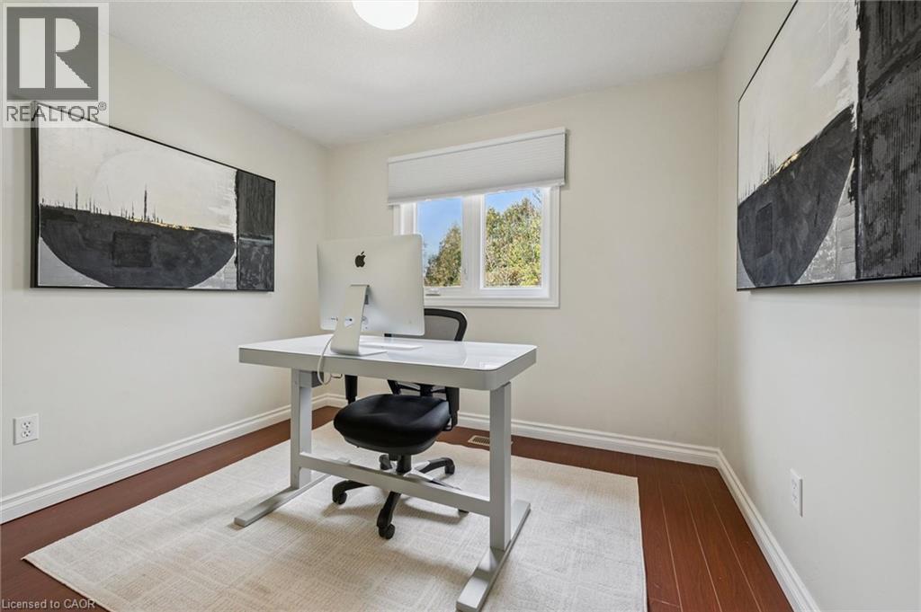 222 Inglis Street Property Photo 16
