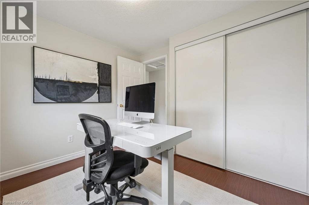 222 Inglis Street Property Photo 17
