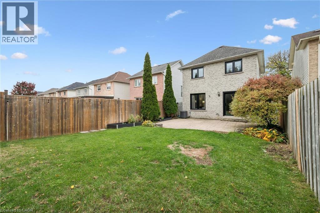 222 Inglis Street Property Photo 33