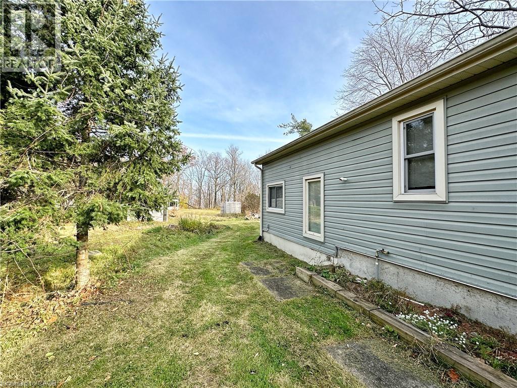 49 Ridge Road E Property Photo 9