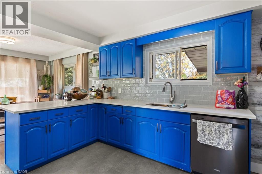 154 Paris Road Property Photo 12