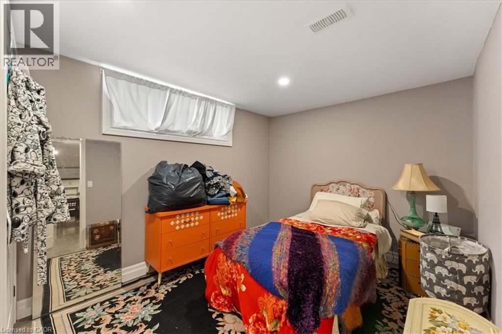 154 Paris Road Property Photo 27