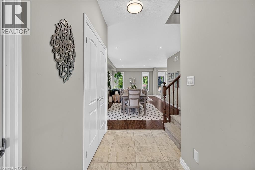522 Woodbine Avenue Property Photo 3