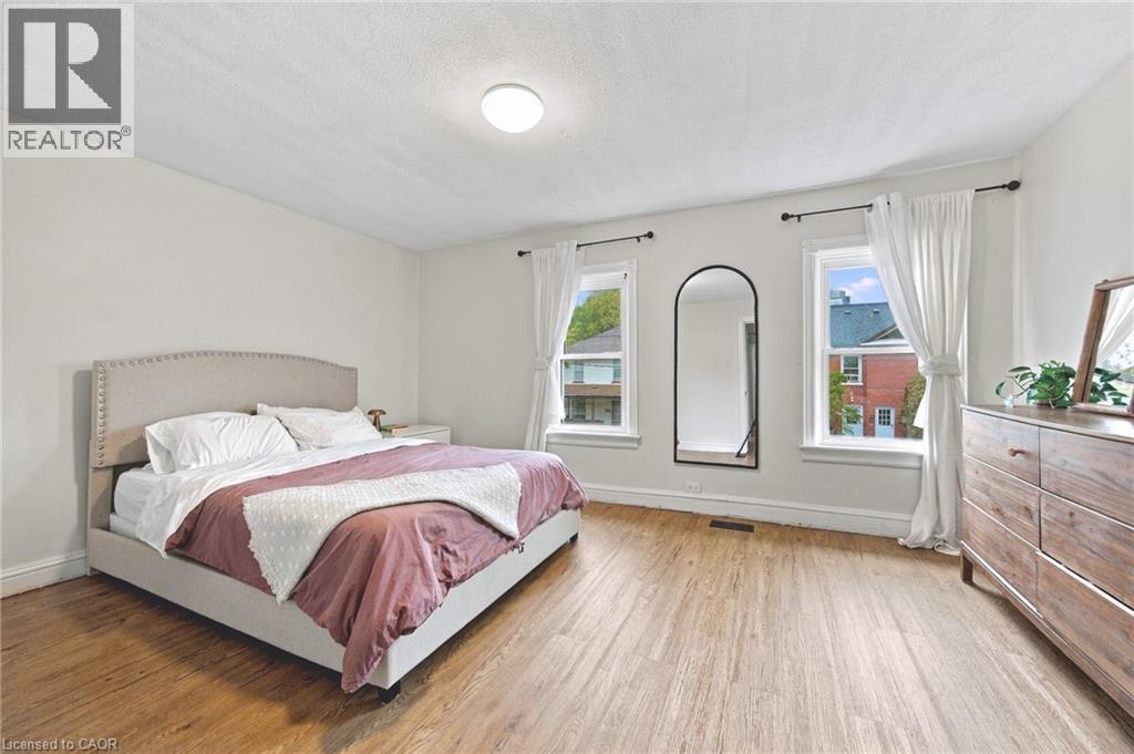 29 Victoria Avenue Property Photo 22