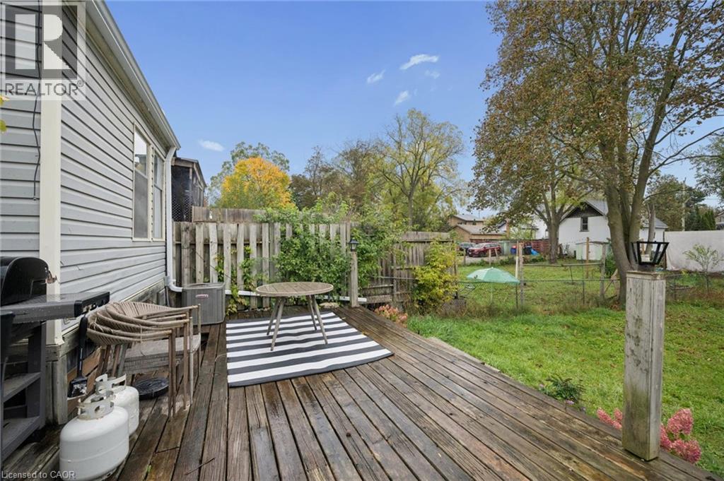 29 Victoria Avenue Property Photo 30