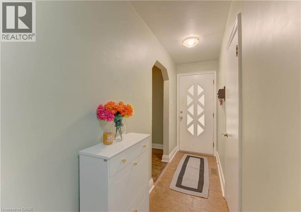 195 Belleview Avenue Property Photo 3