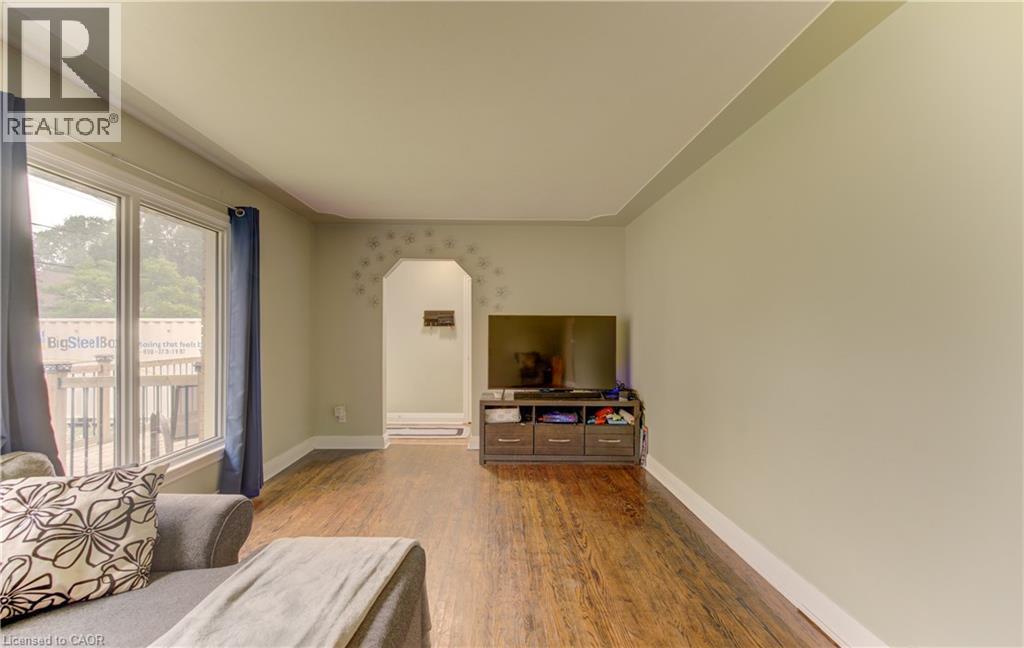 195 Belleview Avenue Property Photo 7