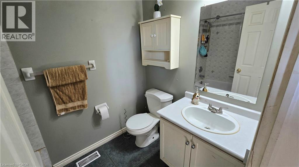 7 Jade Court Property Photo 19