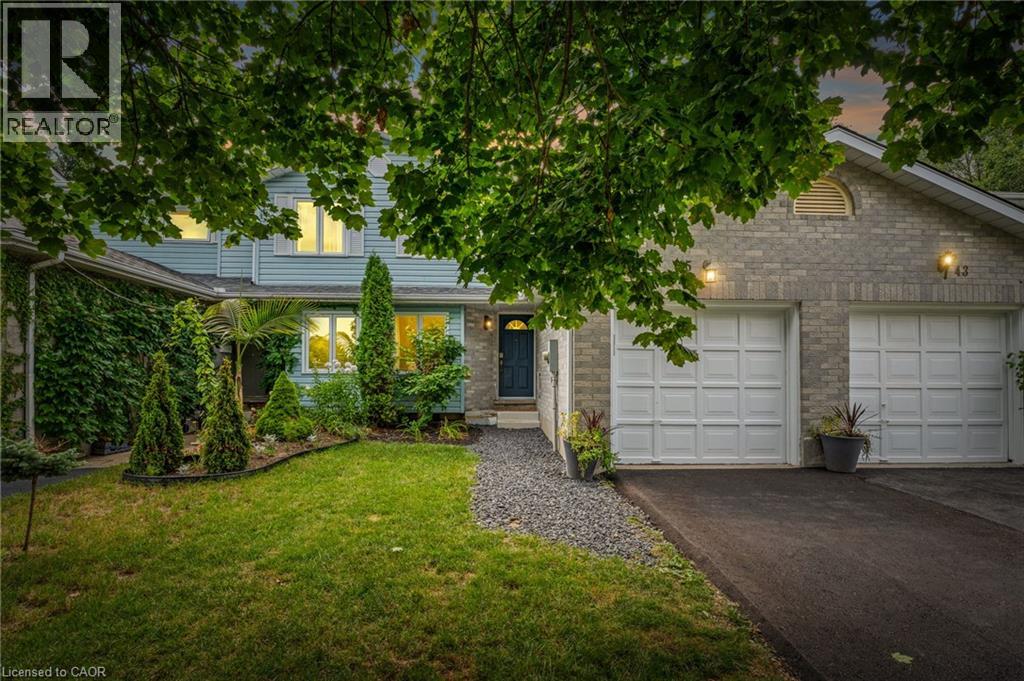 45 Freeman Crescent Property Photo 1